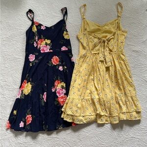 Flower dresses -Hollister and Old Navy - cute back detail - size small